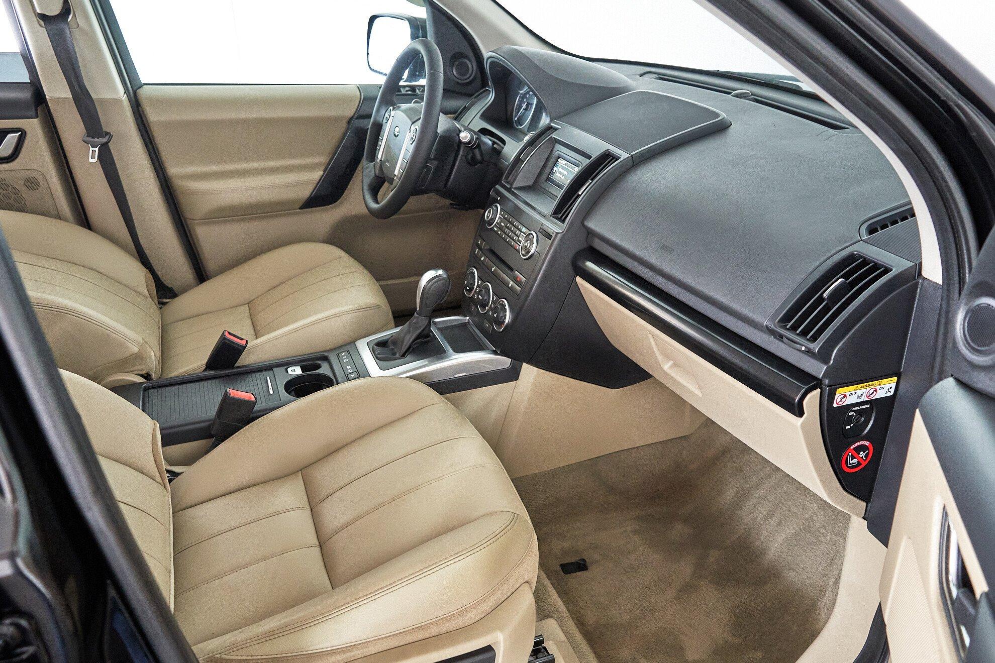 Land Rover Freelander 2014, черный