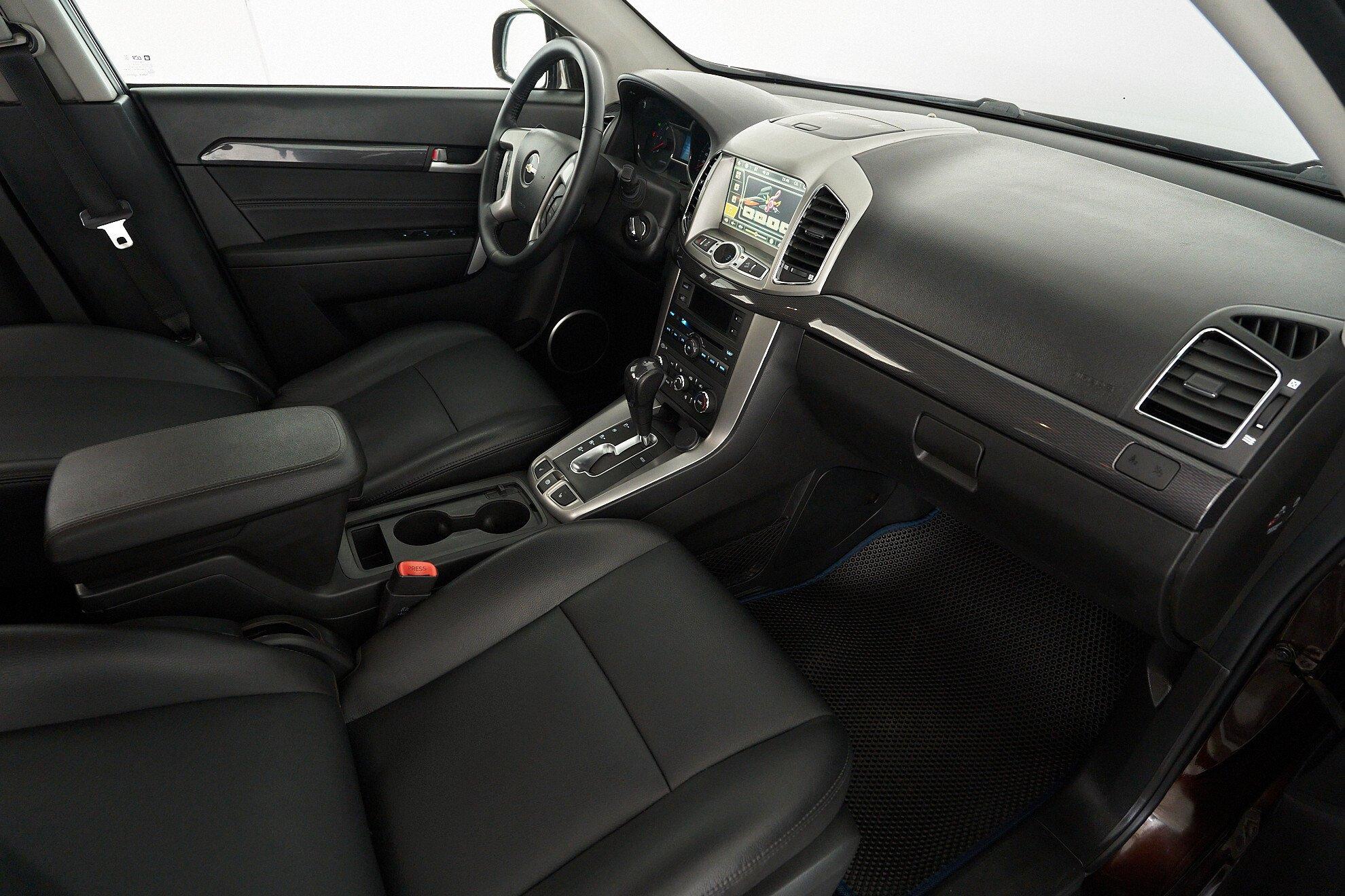 Chevrolet Captiva 2015, коричневый