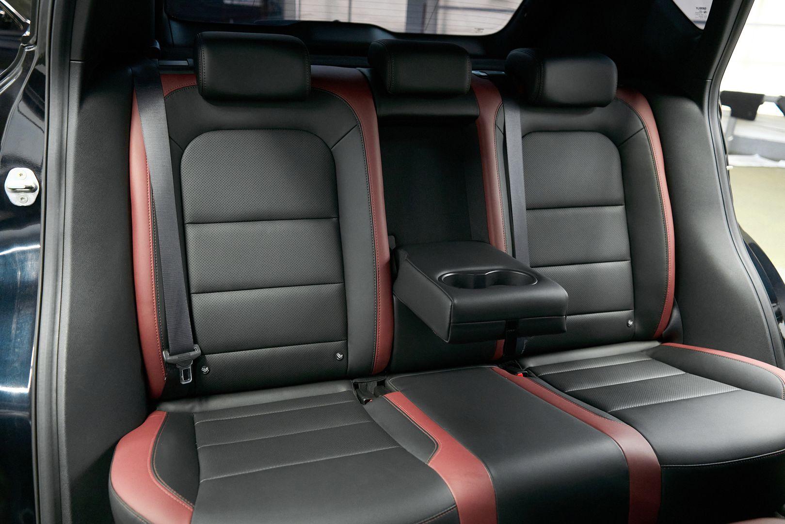 Geely Coolray 2024, черный