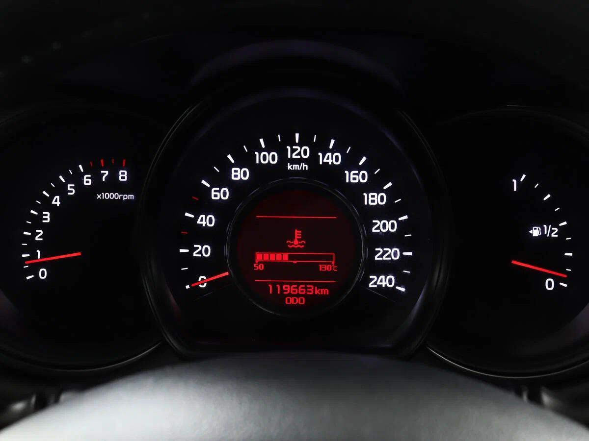 Kia Ceed 2012, серебряный
