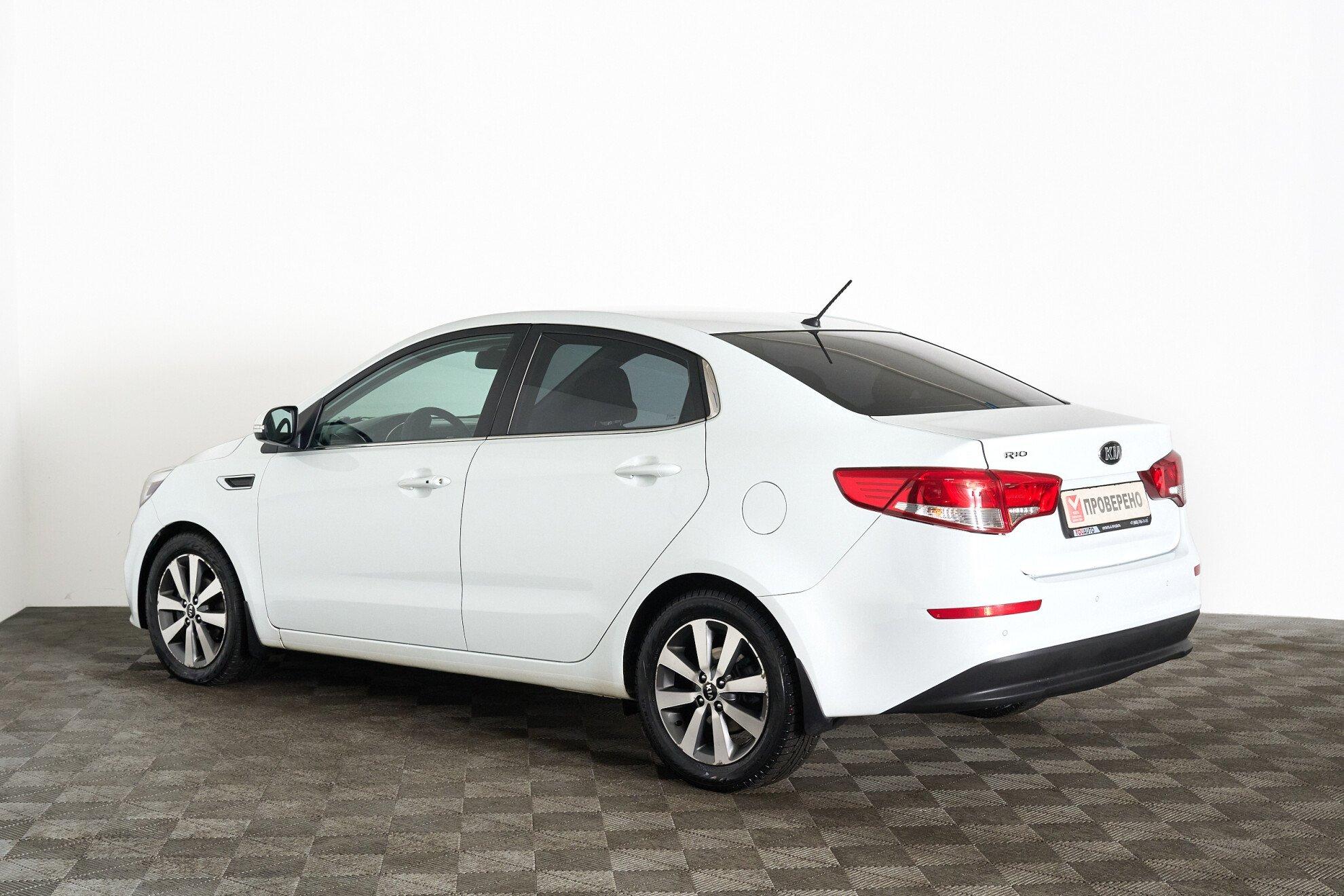 Kia Rio 2016, белый