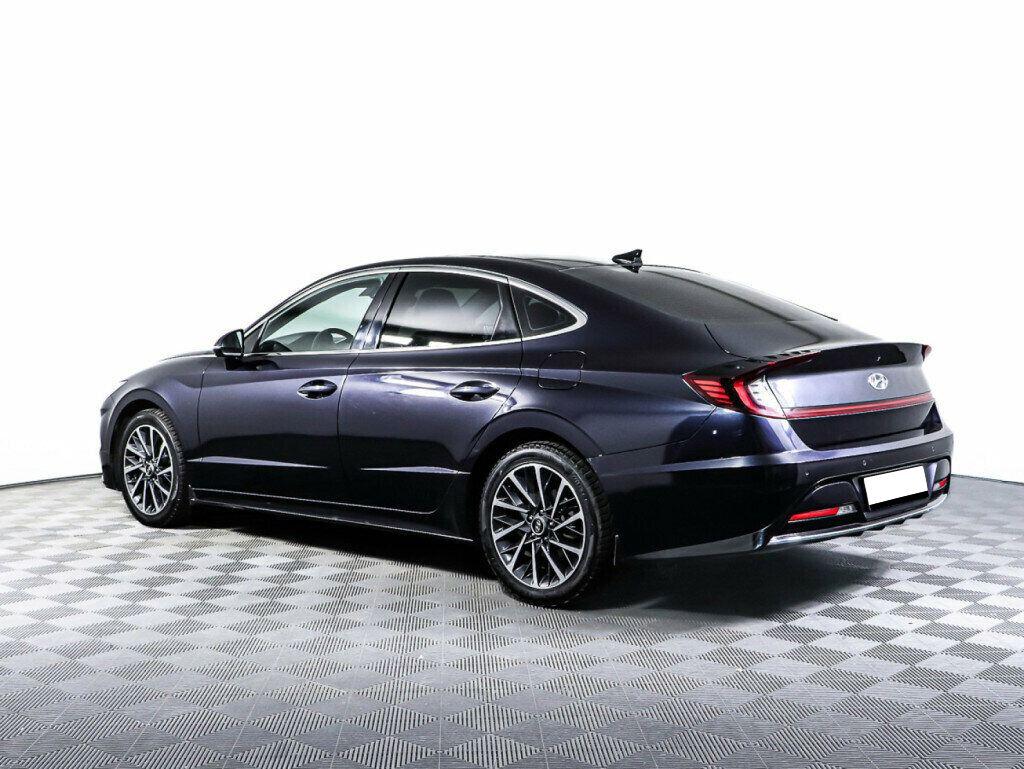 Hyundai Sonata 2021, синий