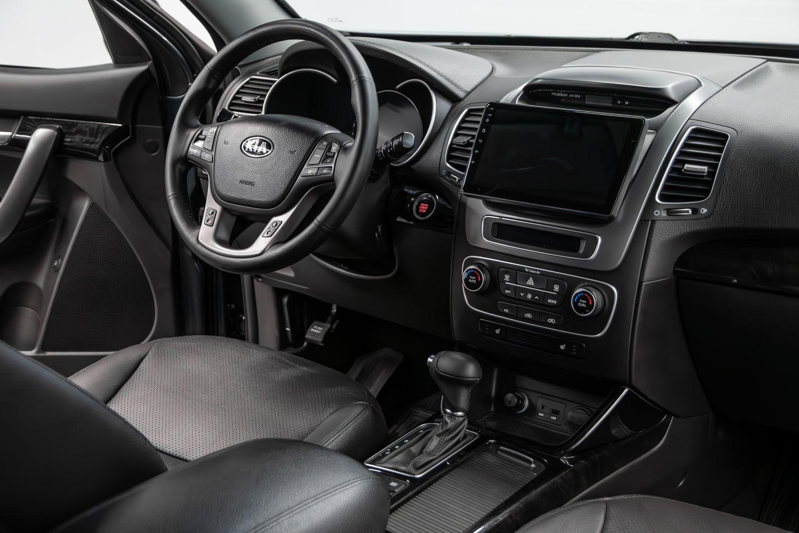 Kia Sorento 2014, зеленый