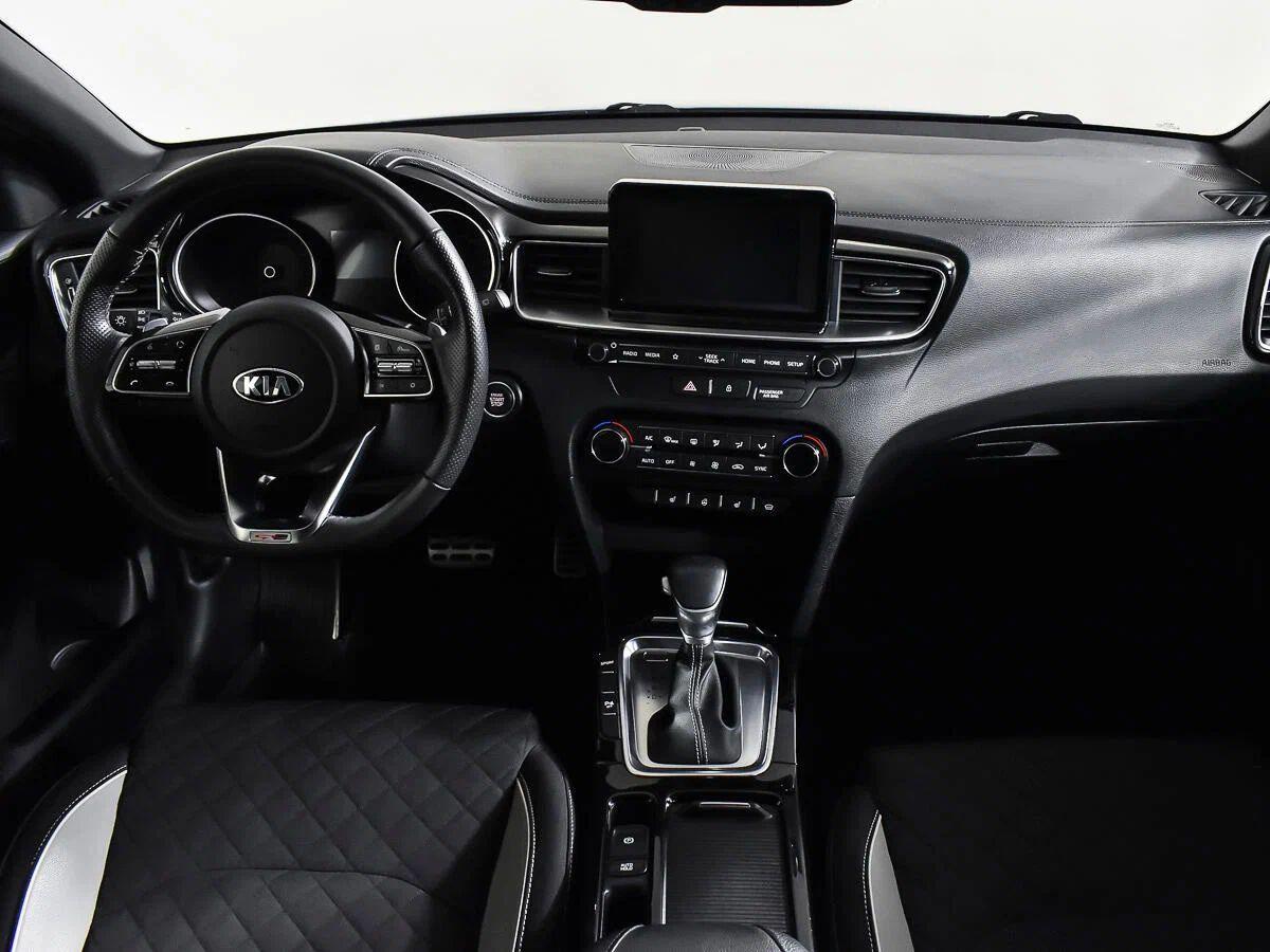 Kia Proceed 2019, серый