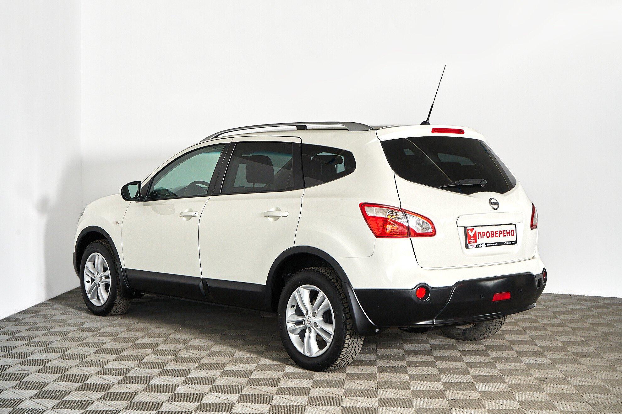 Nissan Qashqai+2 2013, белый