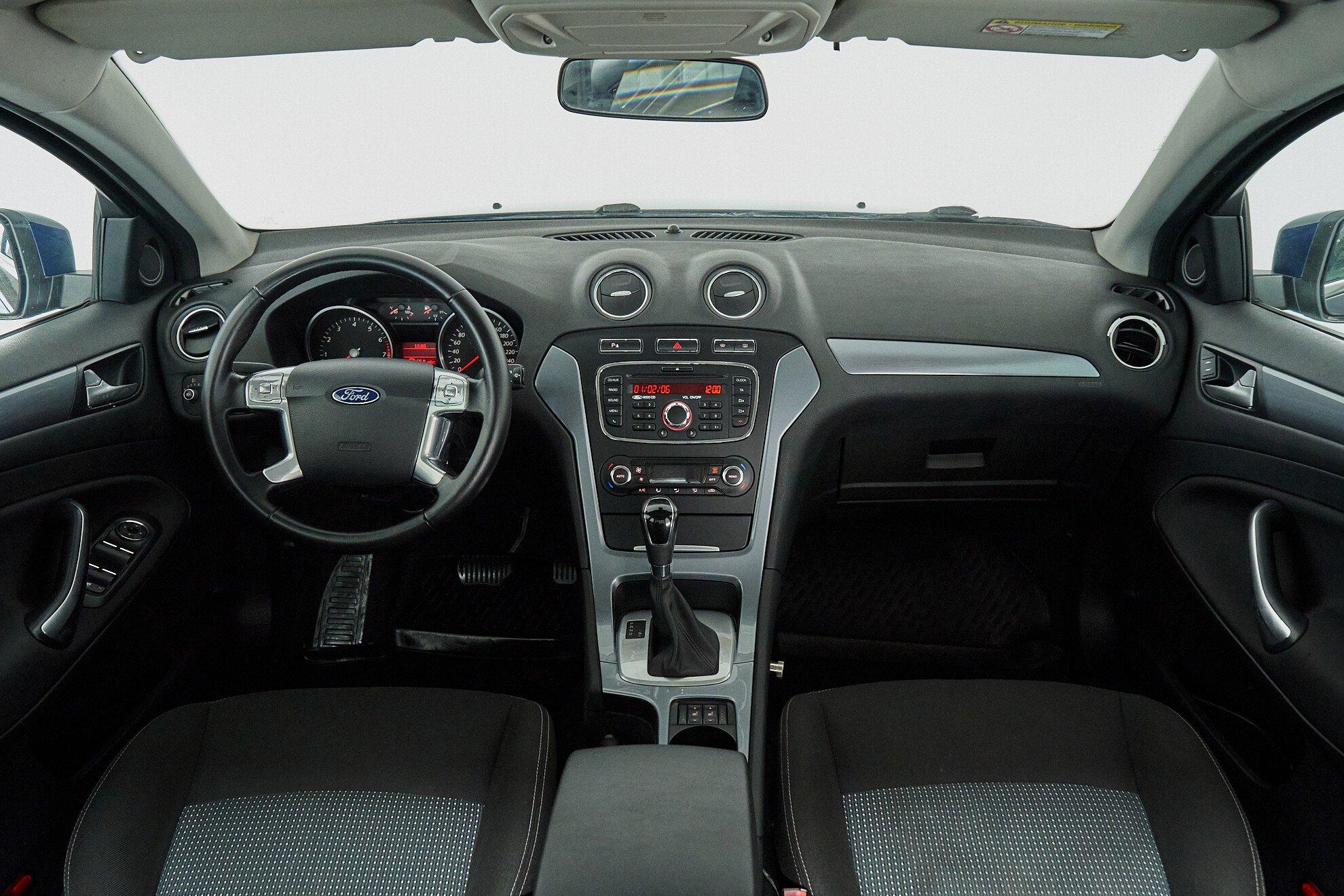 Ford Mondeo 2012, синий