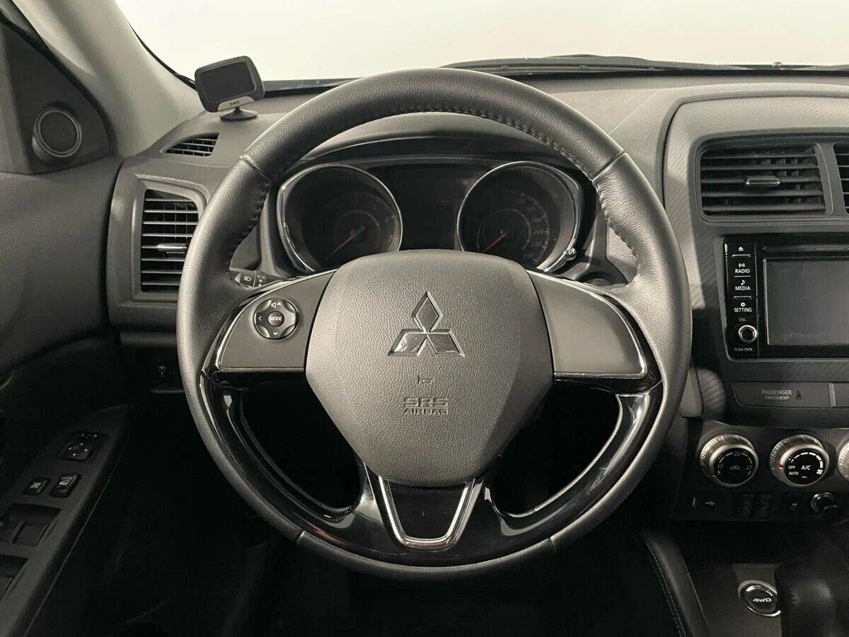Mitsubishi ASX 2021, серый