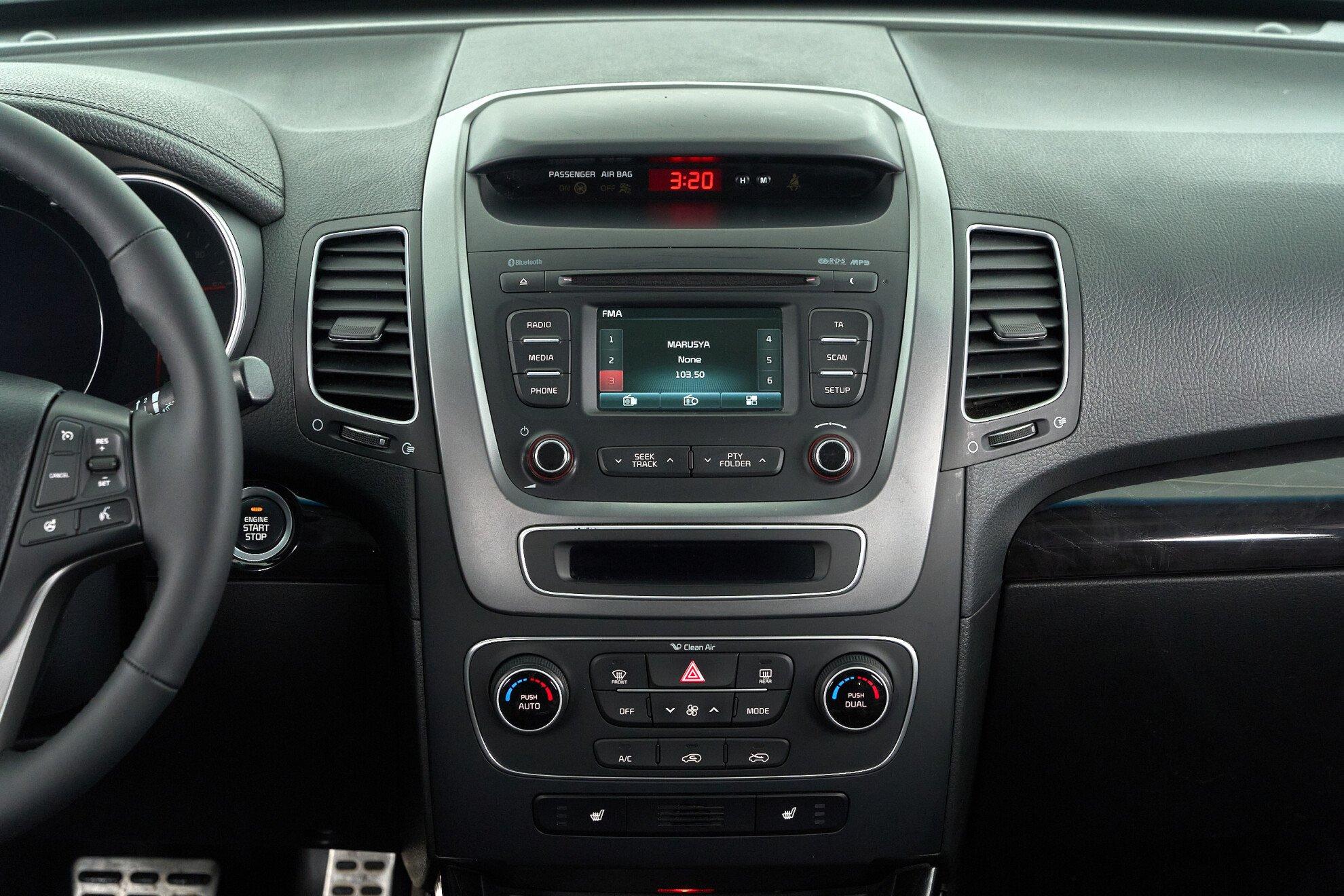 Kia Sorento 2014, белый