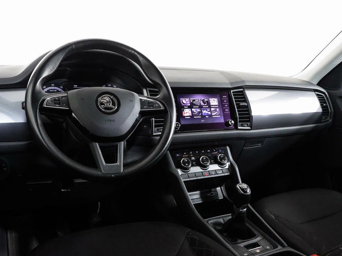 Skoda Kodiaq 2021, коричневый