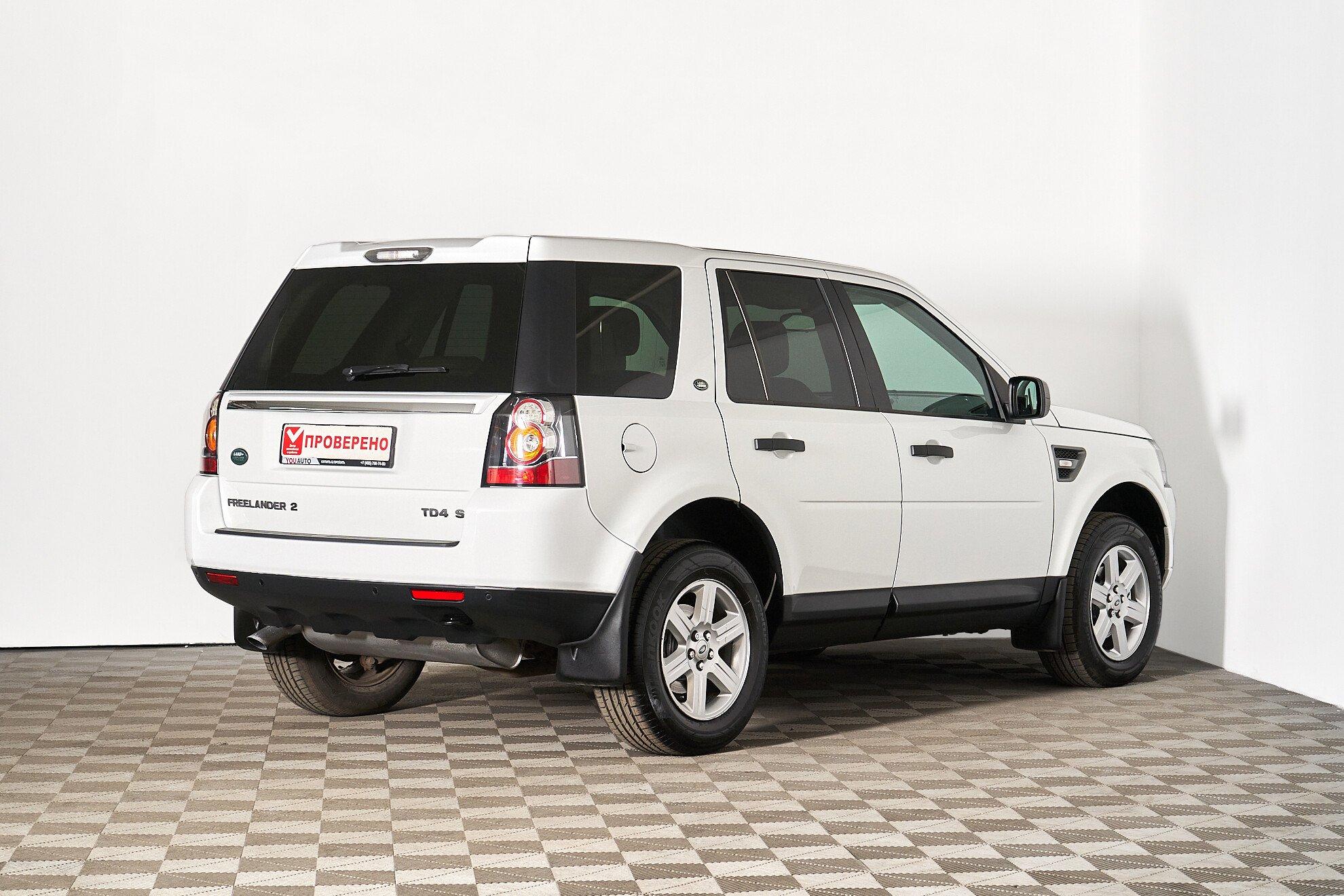 Land Rover Freelander 2013, белый