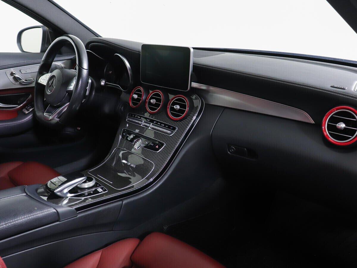 Mercedes-Benz C-Класс 2018, коричневый