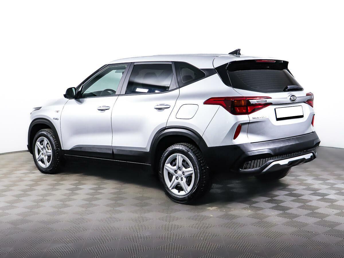 Kia Seltos 2021, серый