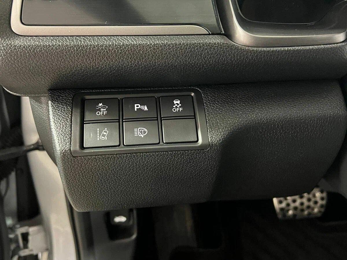 Honda Civic 2019, серебряный