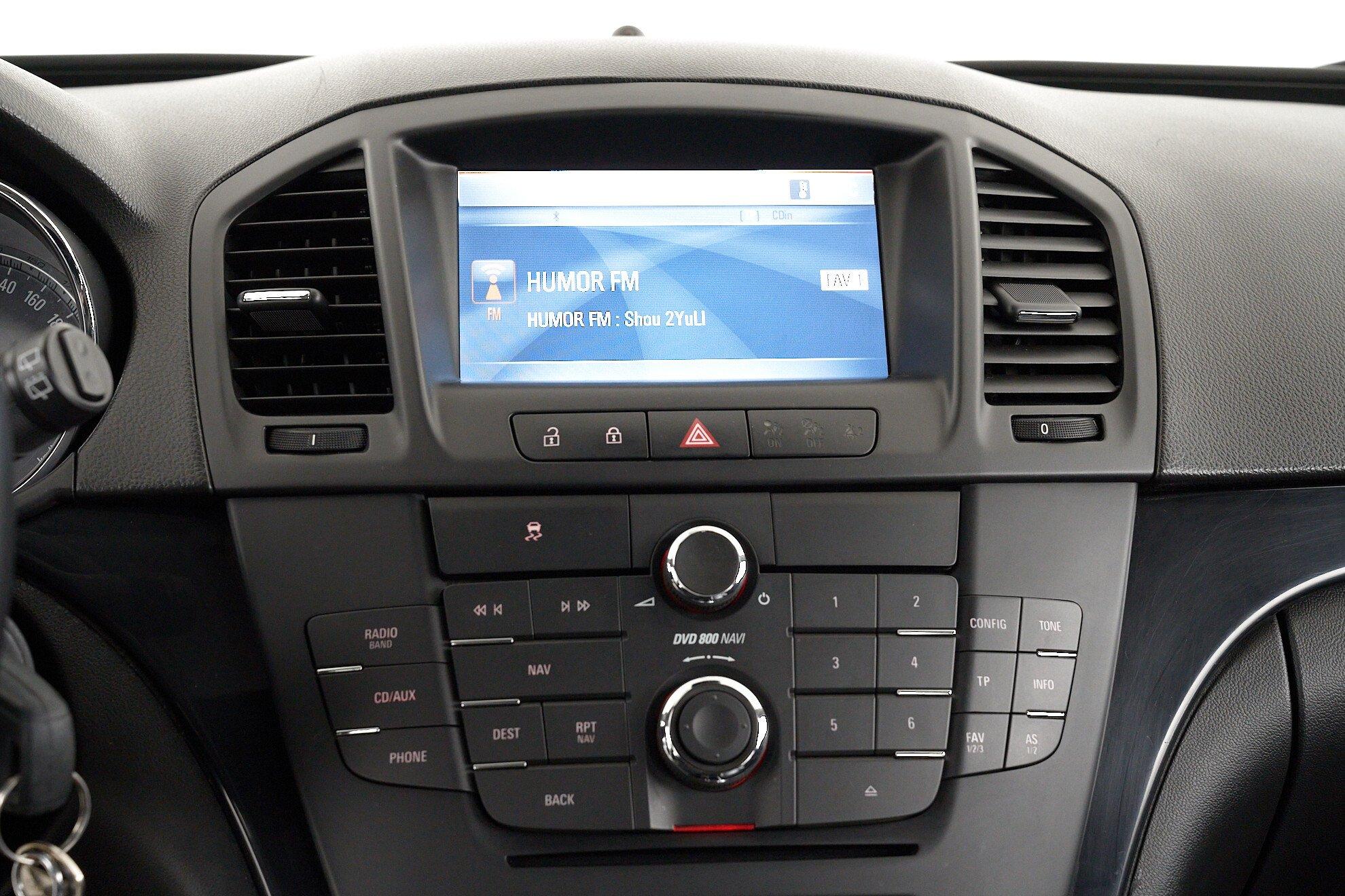 Opel Insignia 2011, серый