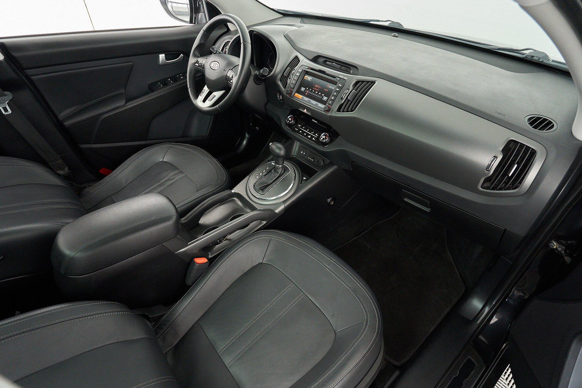 Kia Sportage 2012, черный