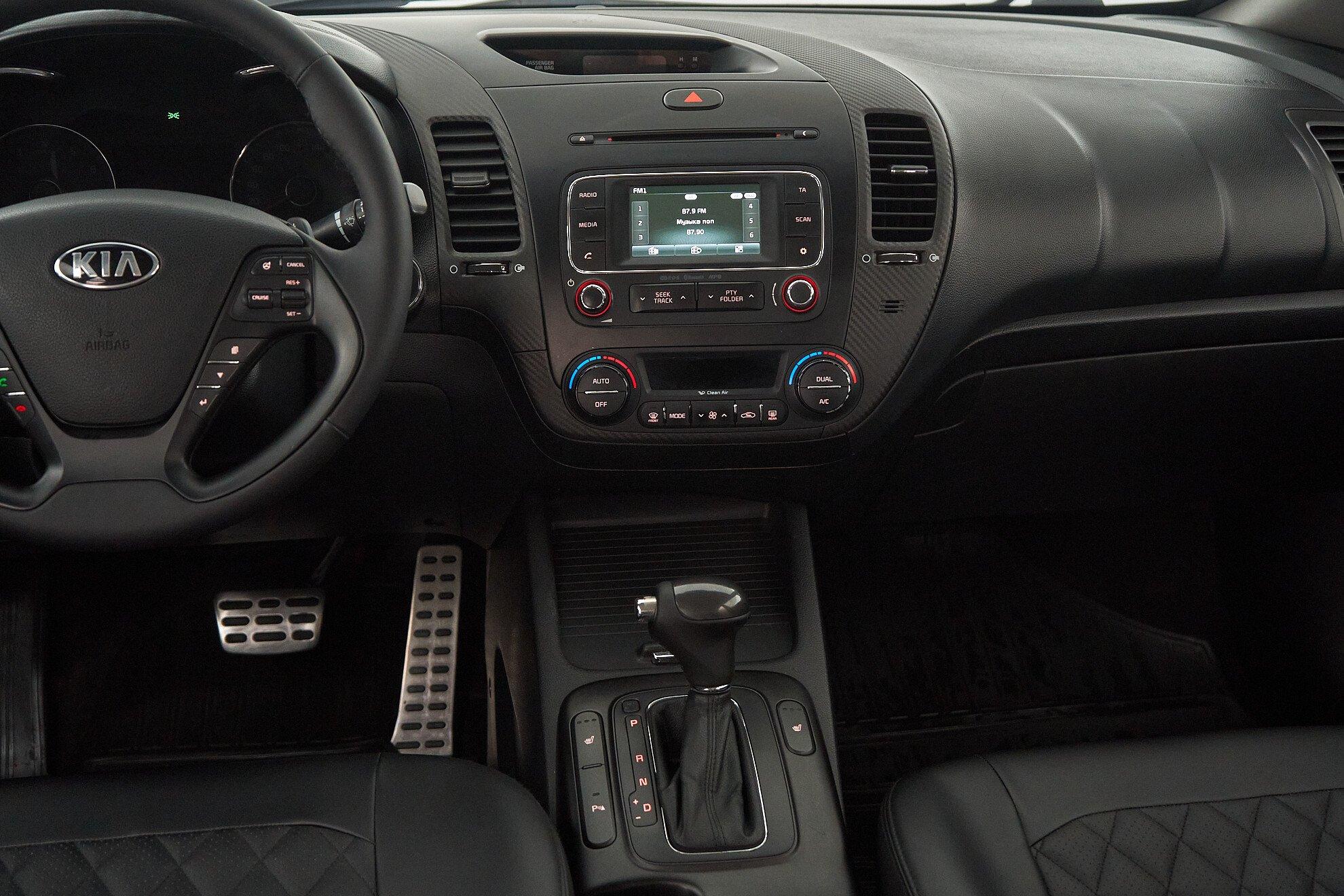Kia Cerato 2013, черный