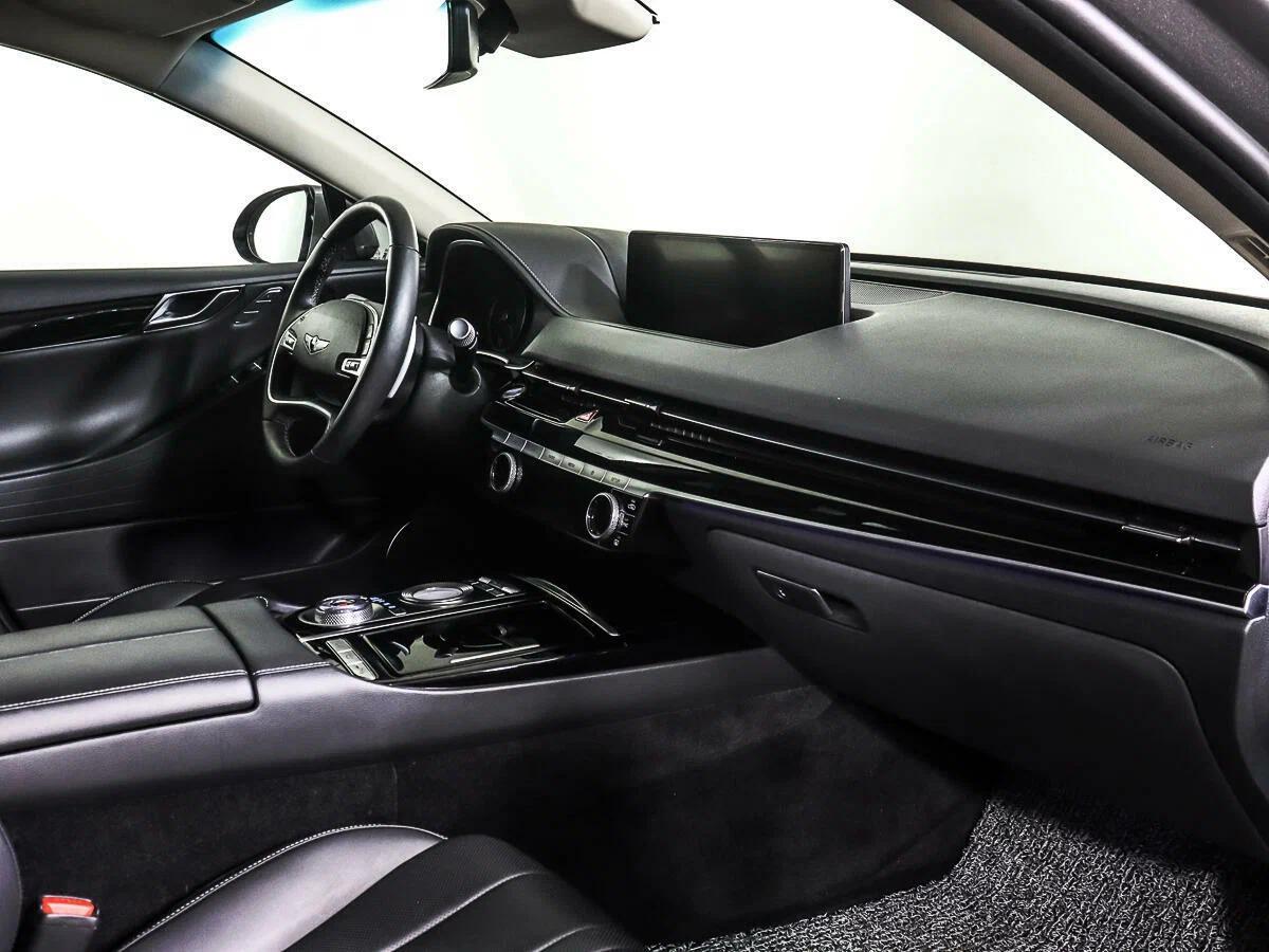Genesis G80 2022, серый