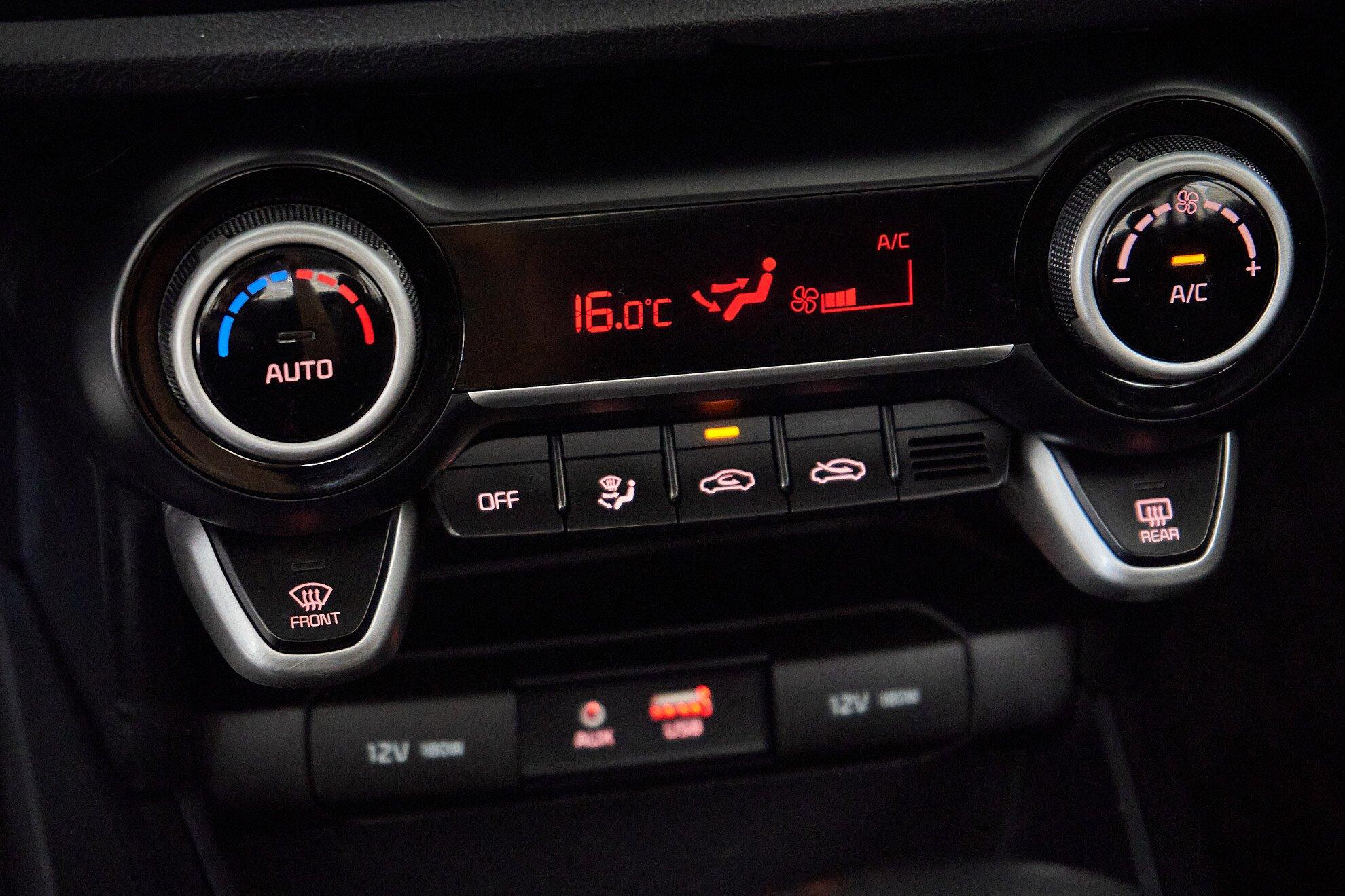 Kia Rio X-Line 2018, коричневый