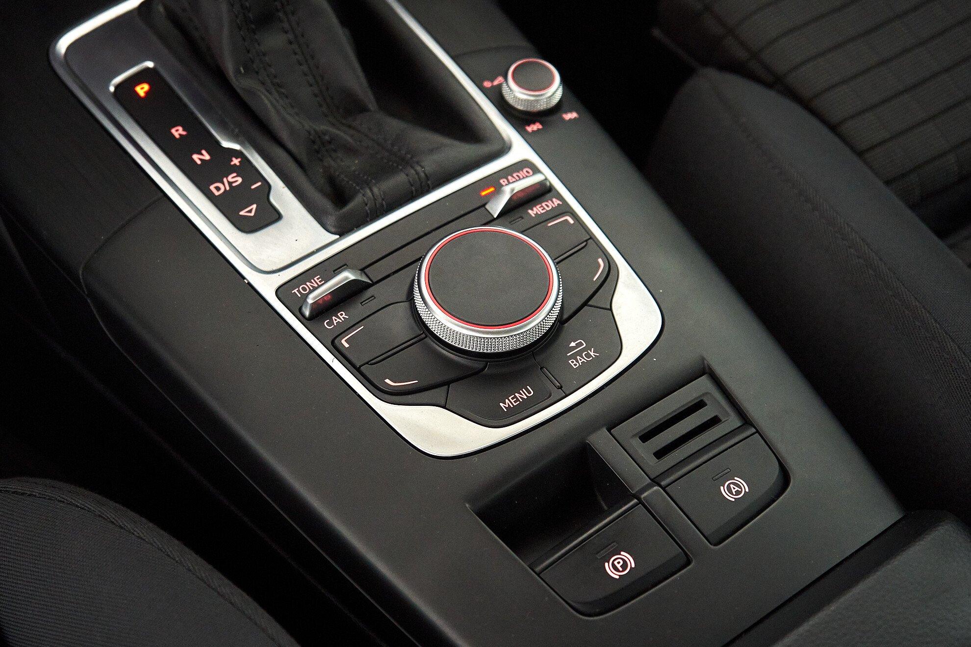 Audi A3 2013, черный