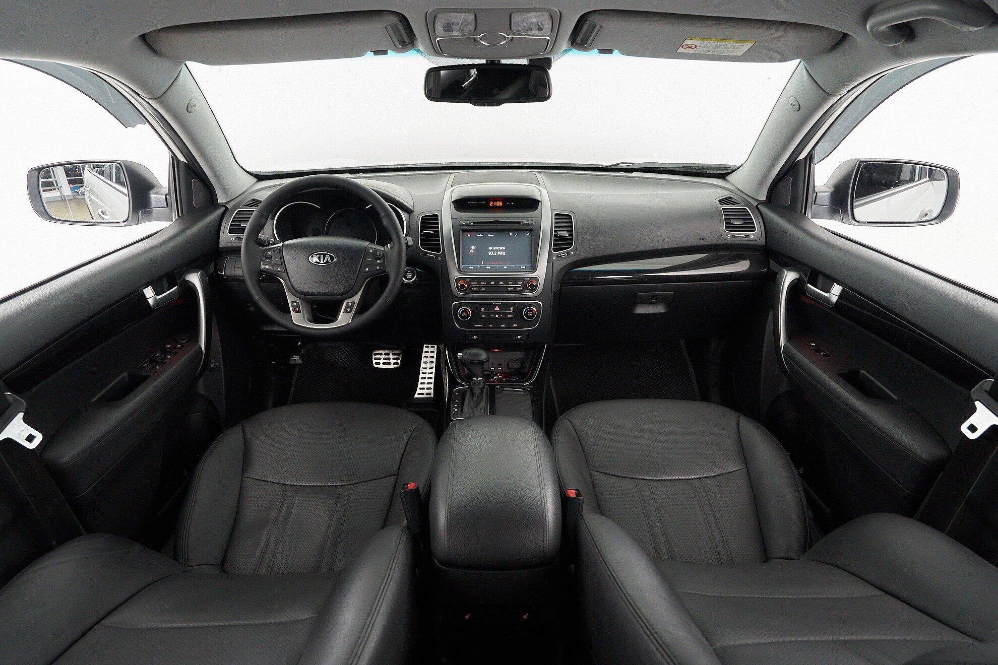 Kia Sorento 2015, белый