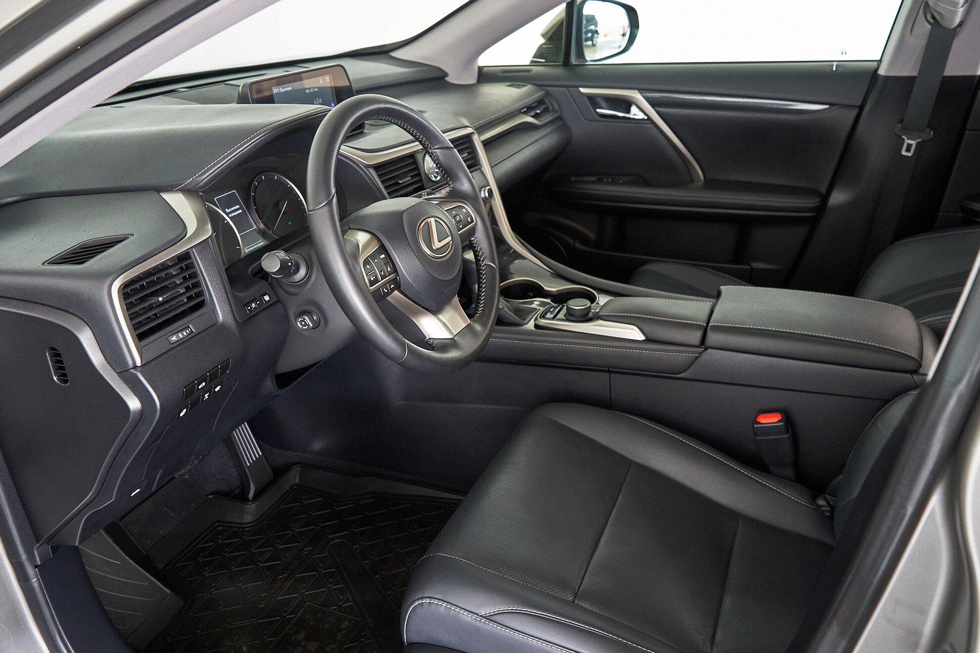 Lexus RX 2019, серый