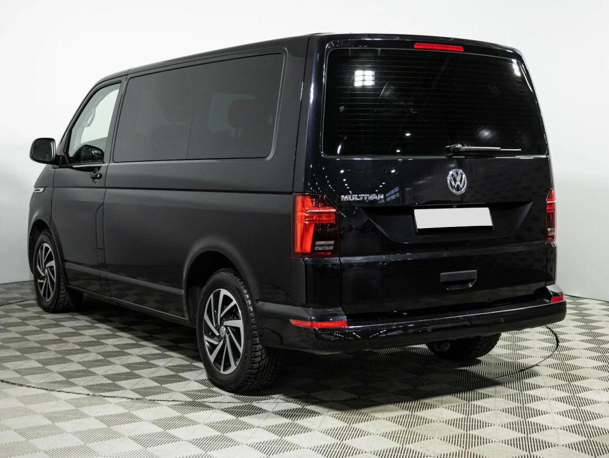 Volkswagen Multivan 2021, черный