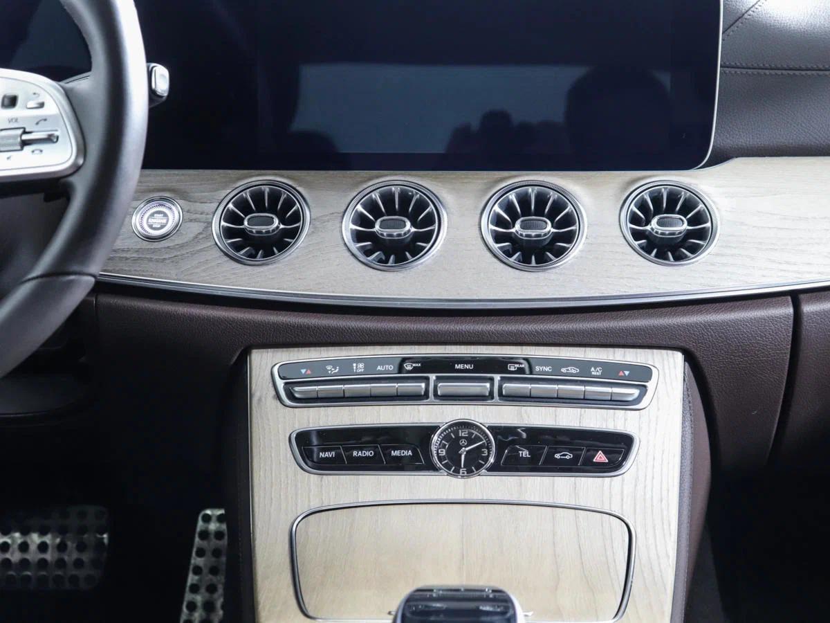 Mercedes-Benz CLS 2019, черный