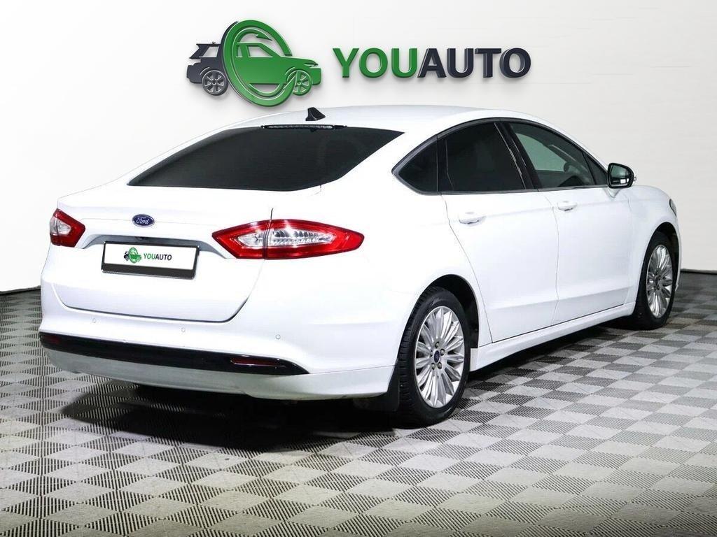 Ford Mondeo 2018, белый