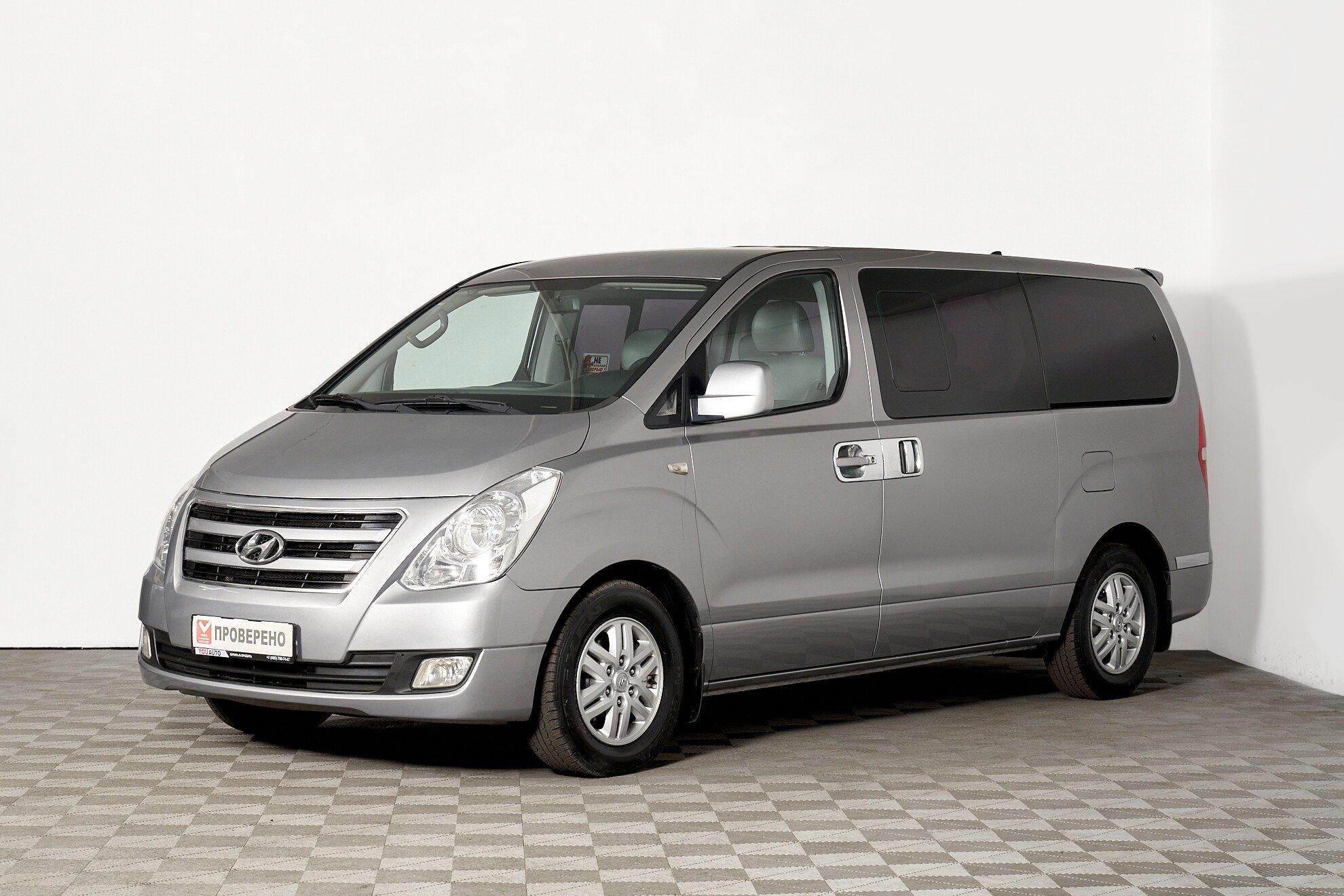 Hyundai Grand Starex 2016, серебряный