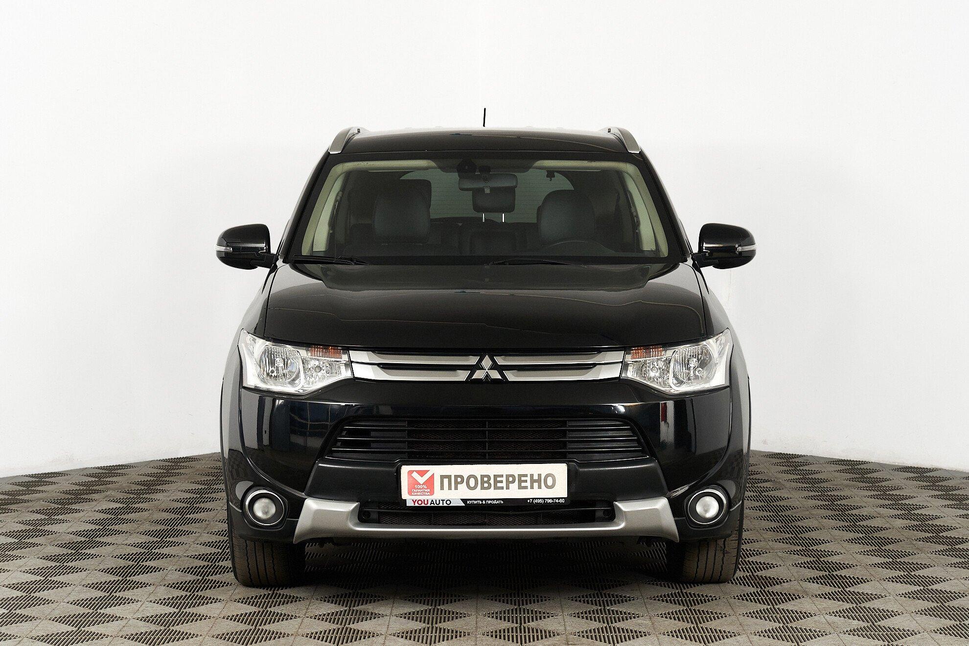 Mitsubishi Outlander 2014, черный