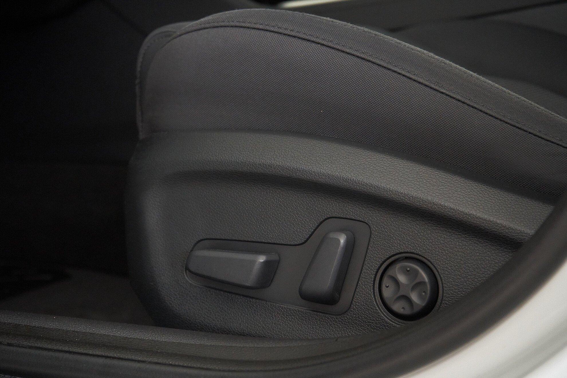 Hyundai Sonata 2018, белый