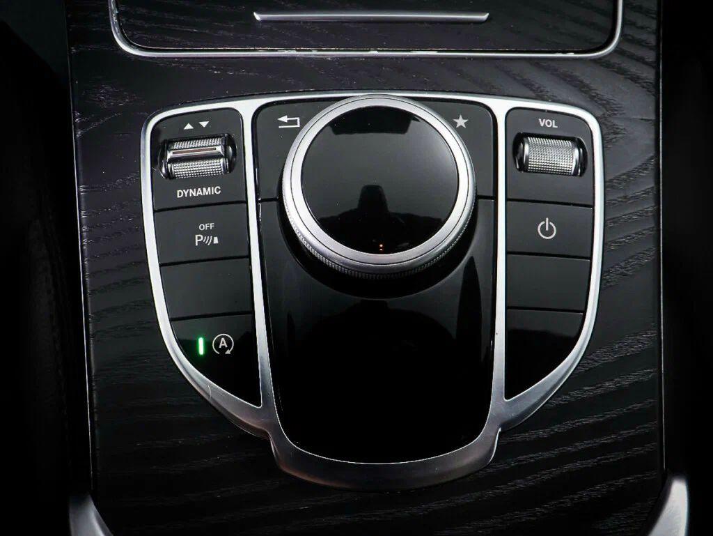 Mercedes-Benz C-Класс 2018, белый