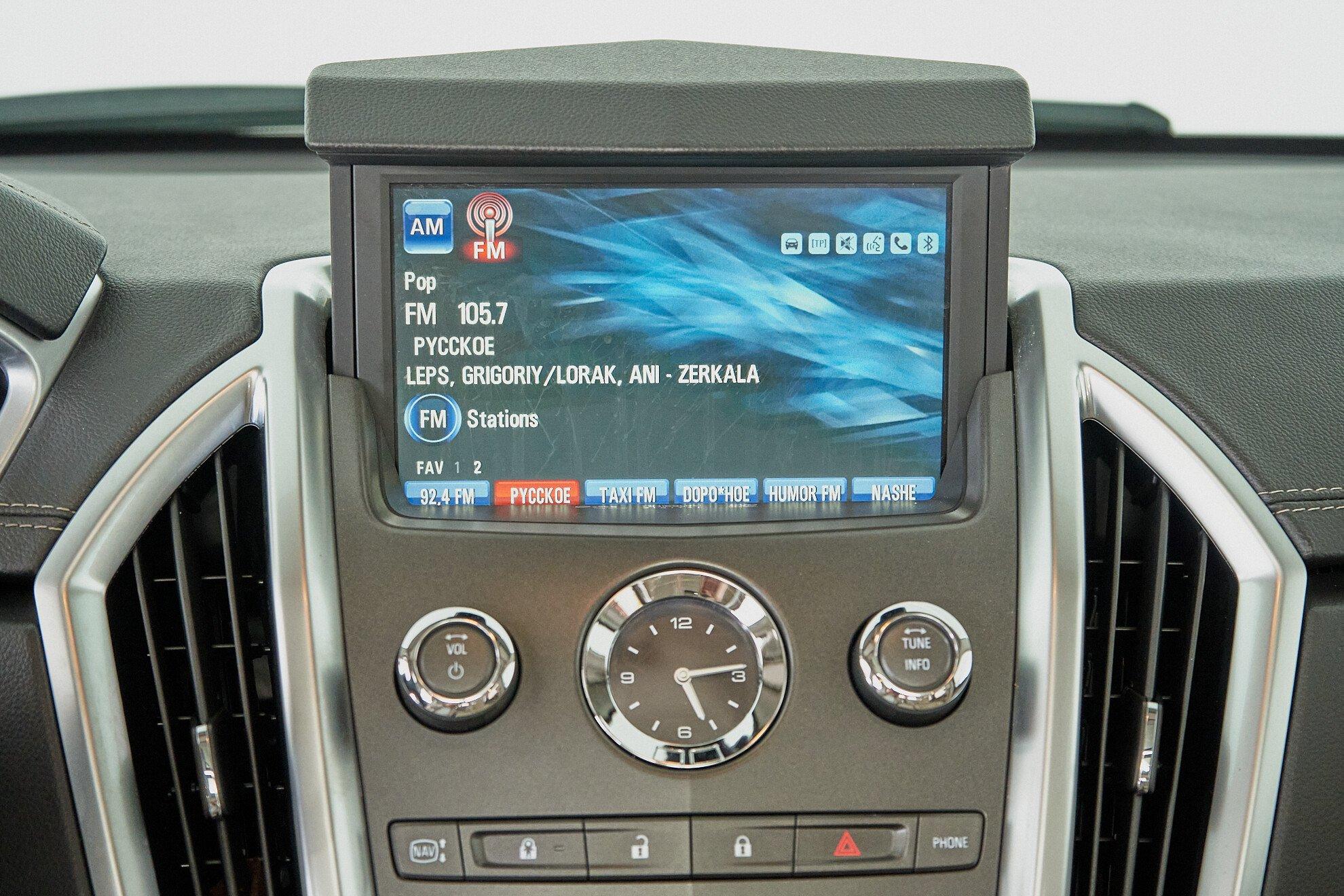Cadillac SRX 2010, черный