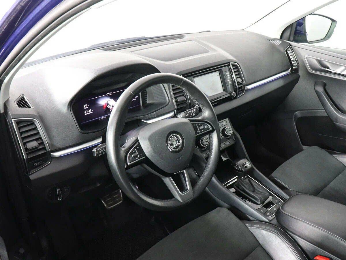 Skoda Karoq 2021, синий