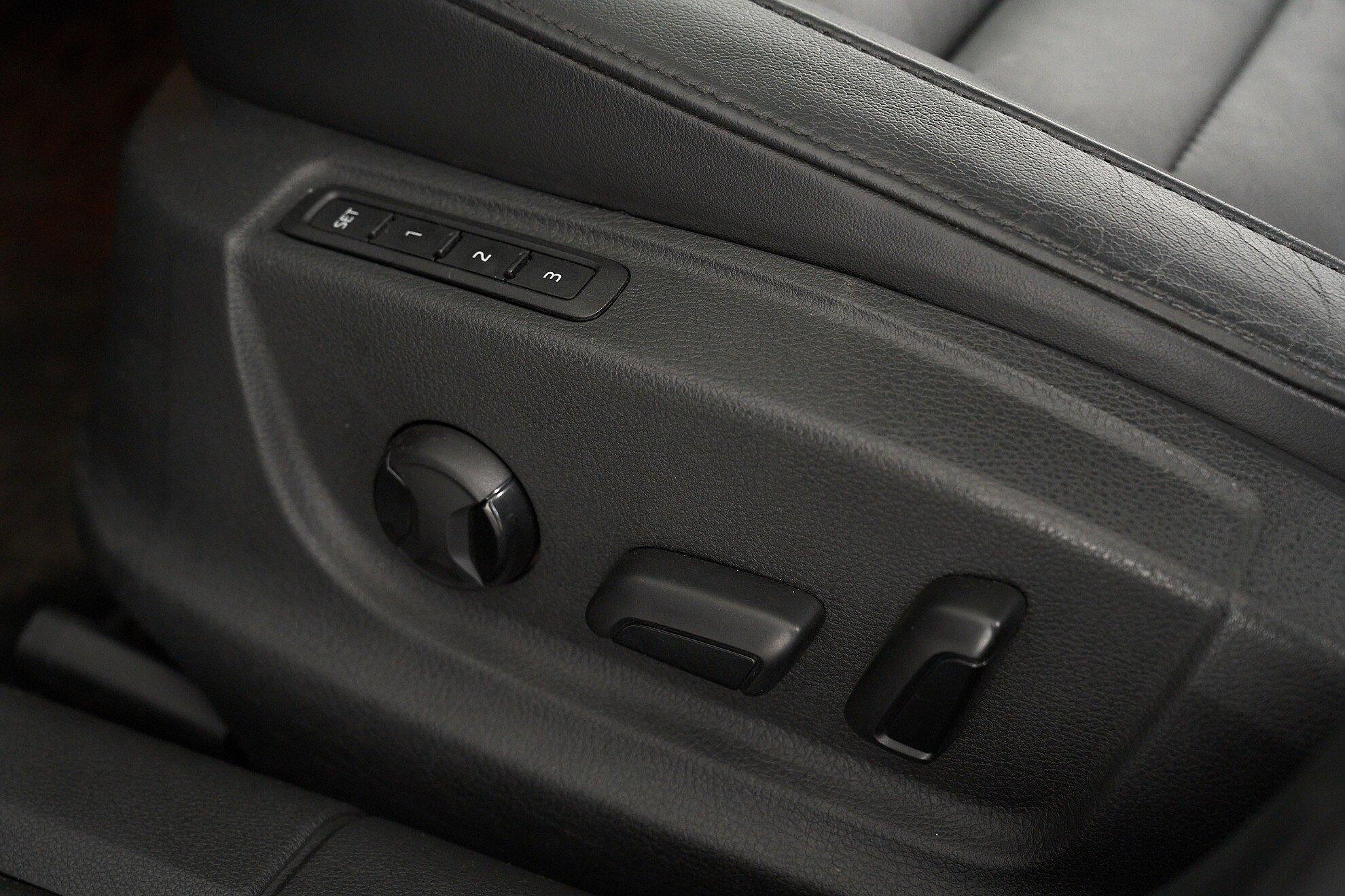 Skoda Octavia 2014, черный