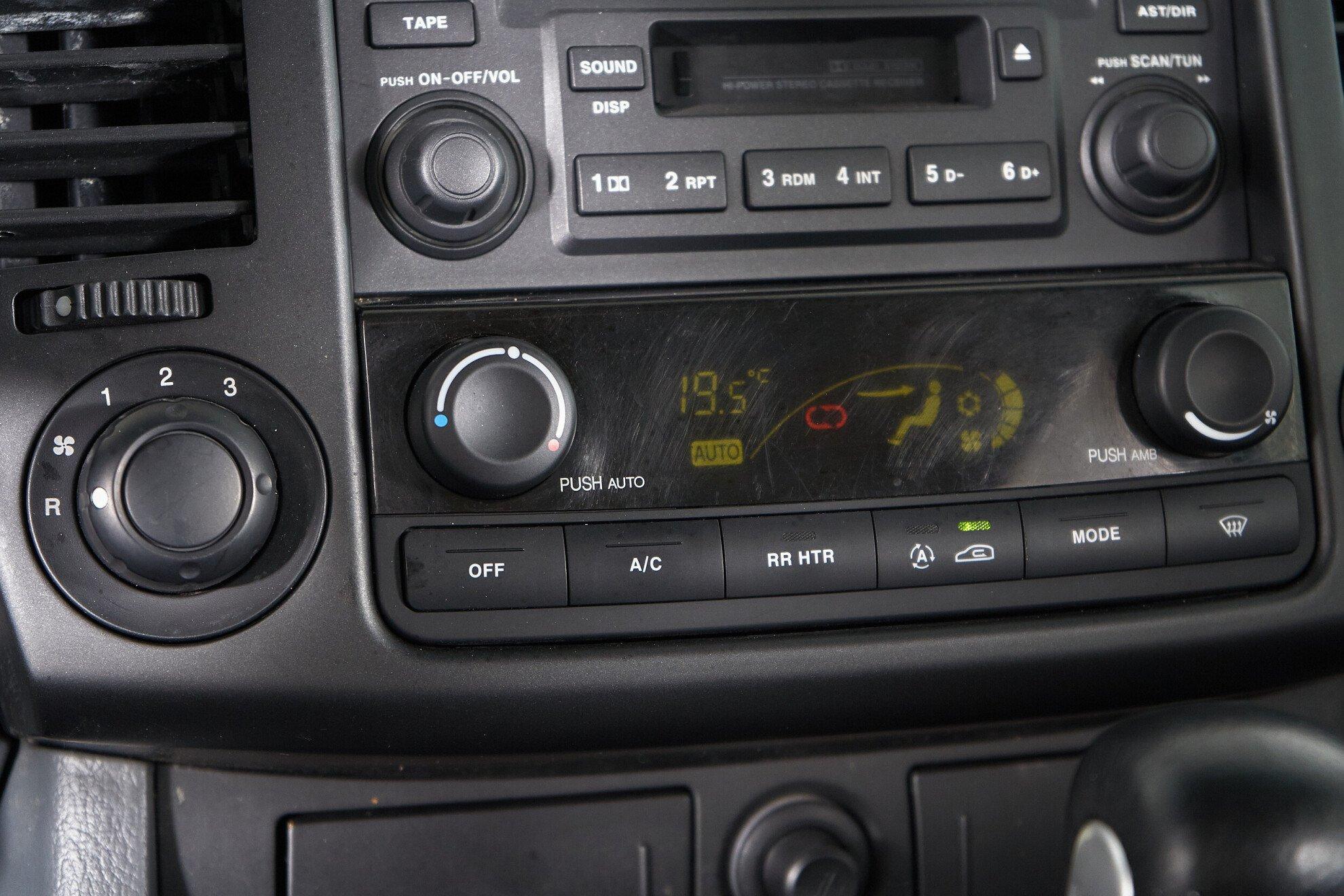 SsangYong Rodius 2011, черный