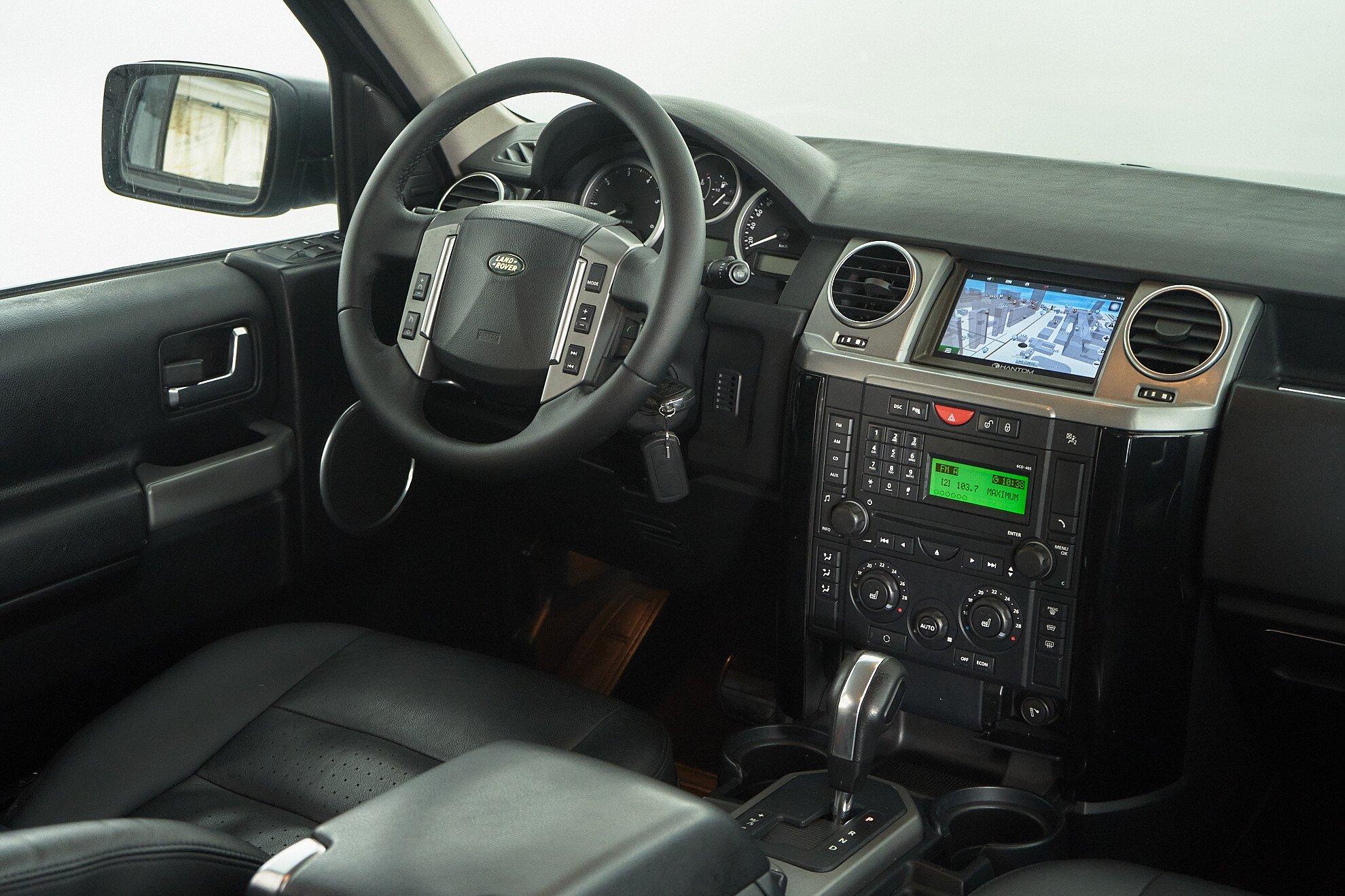 Land Rover Discovery 2008, черный