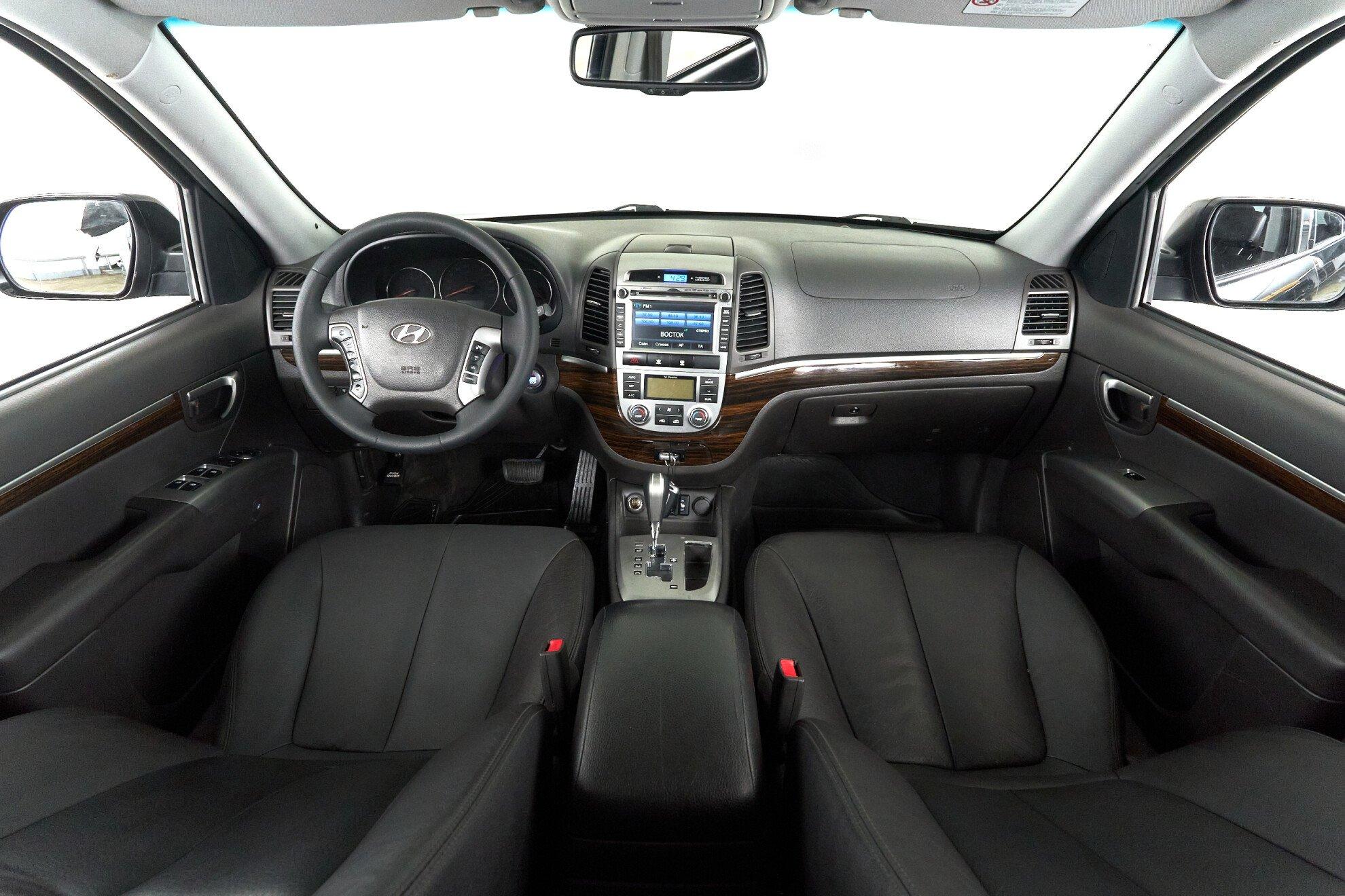 Hyundai Santa Fe 2011, черный