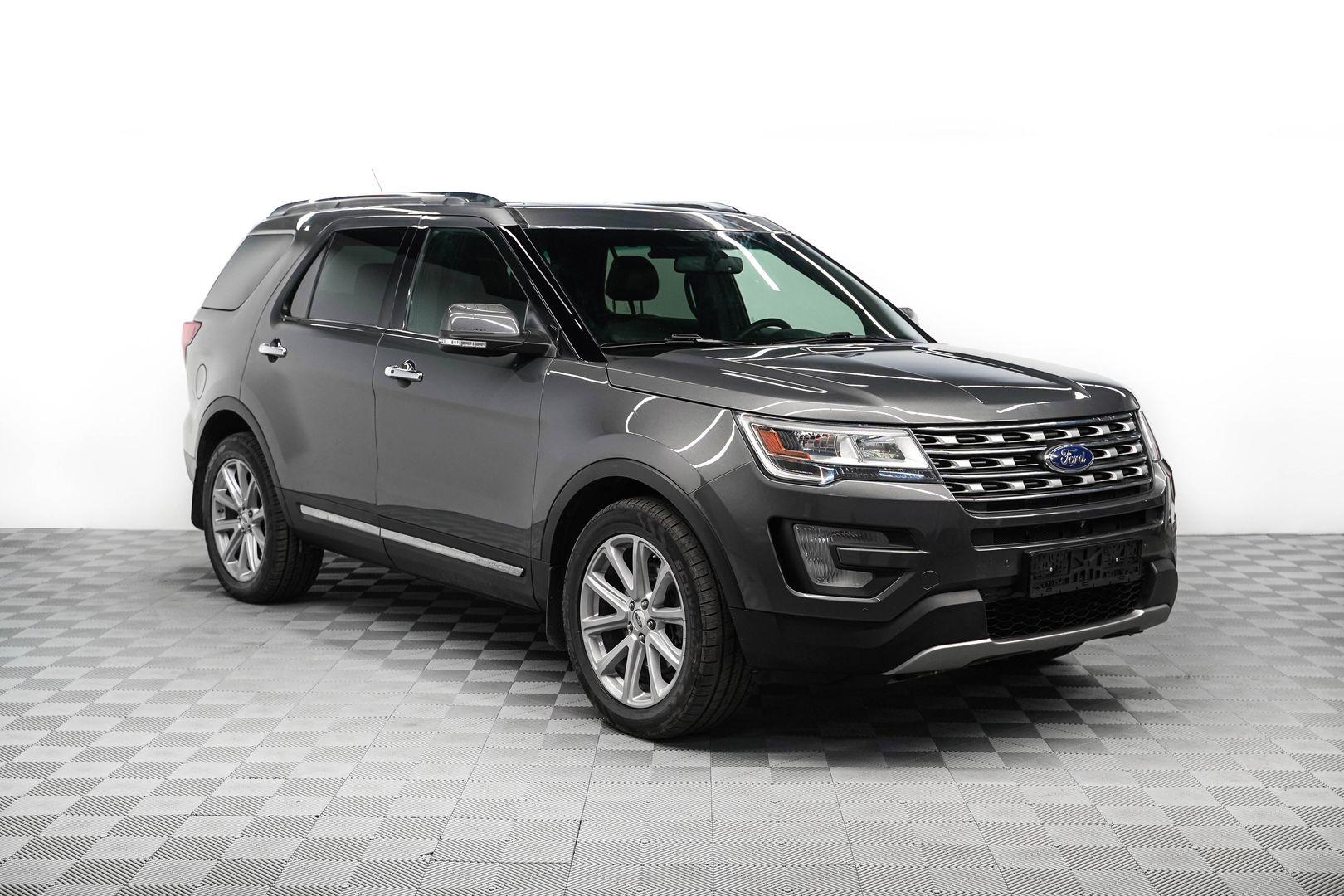 Ford Explorer 2016, серый