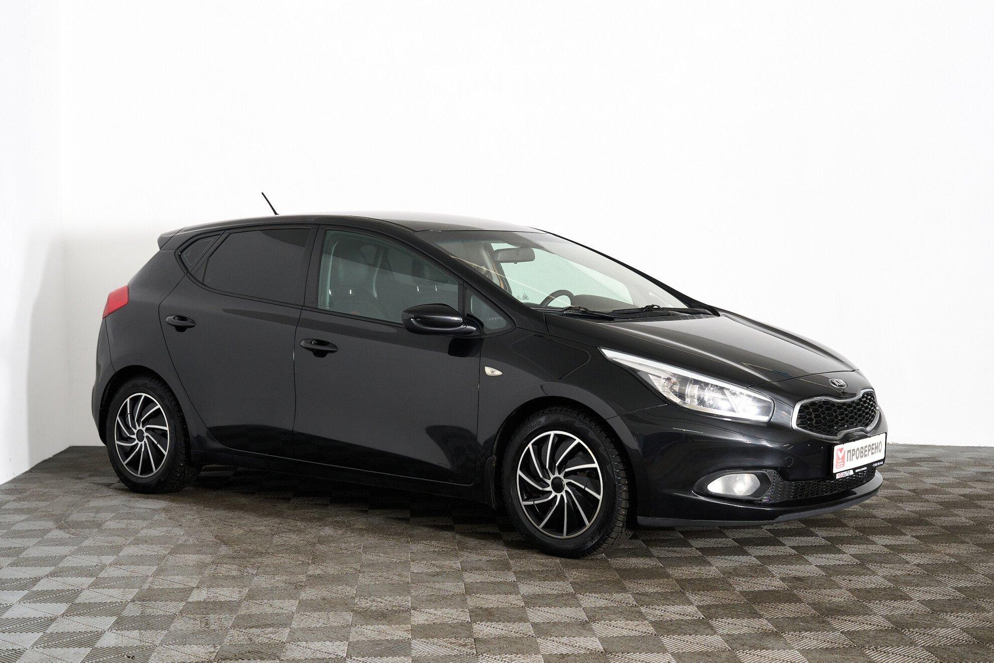 Kia Ceed 2012, черный