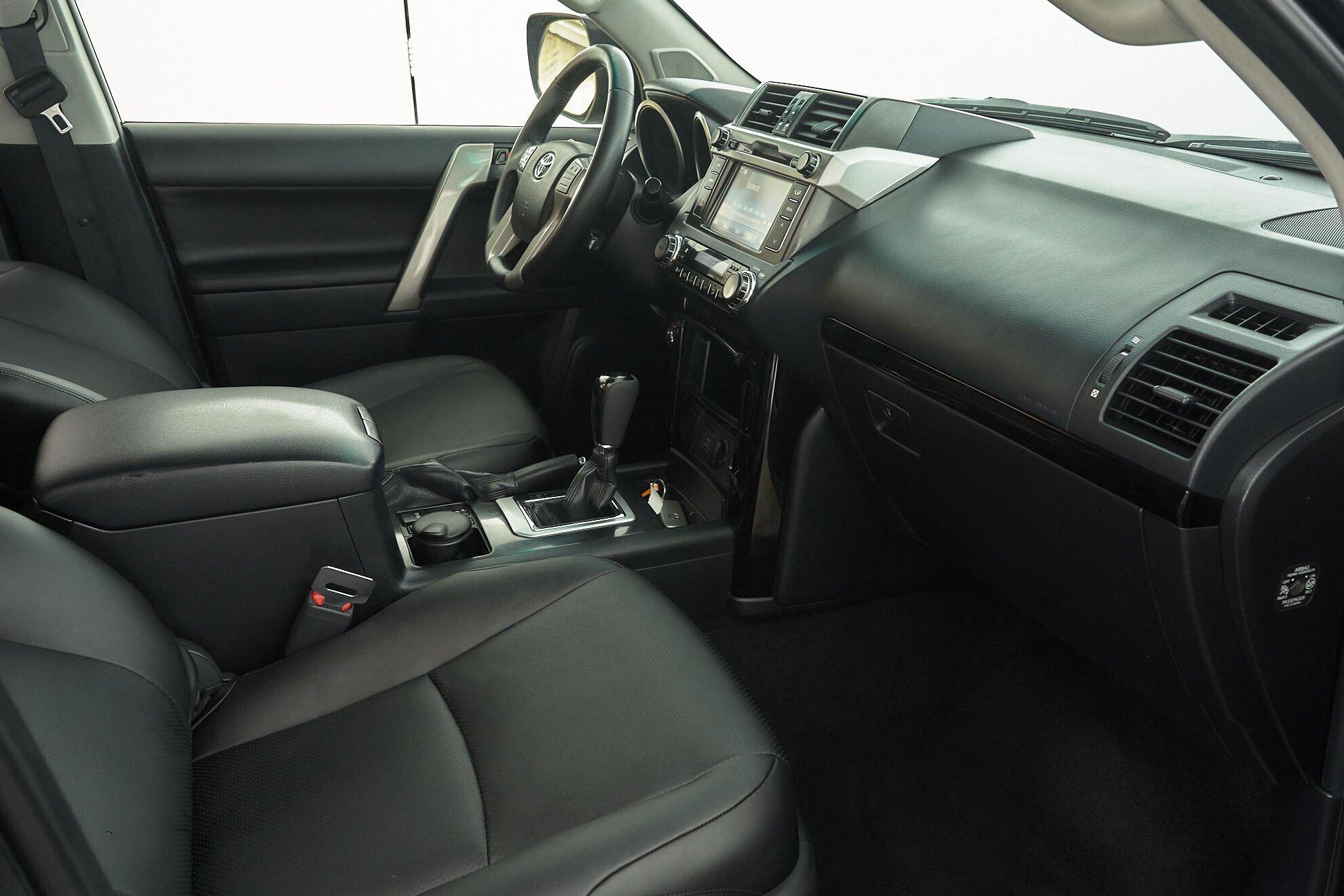 Toyota Land Cruiser Prado 2016, синий