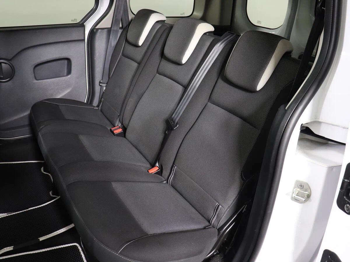 Renault Kangoo 2016, белый