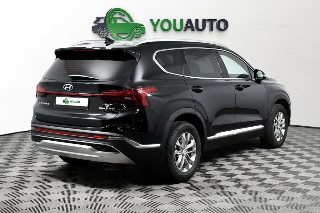 Hyundai Santa Fe 2024, черный