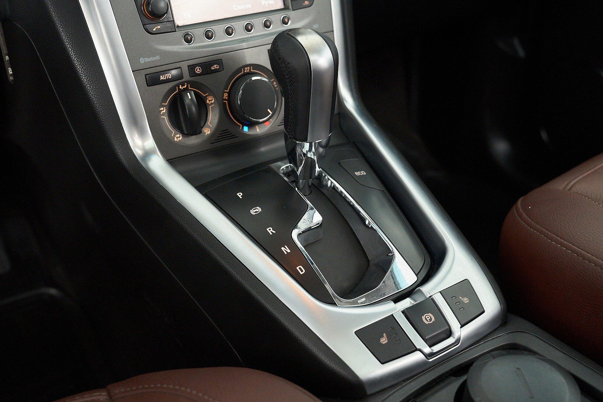 Opel Antara 2013, черный