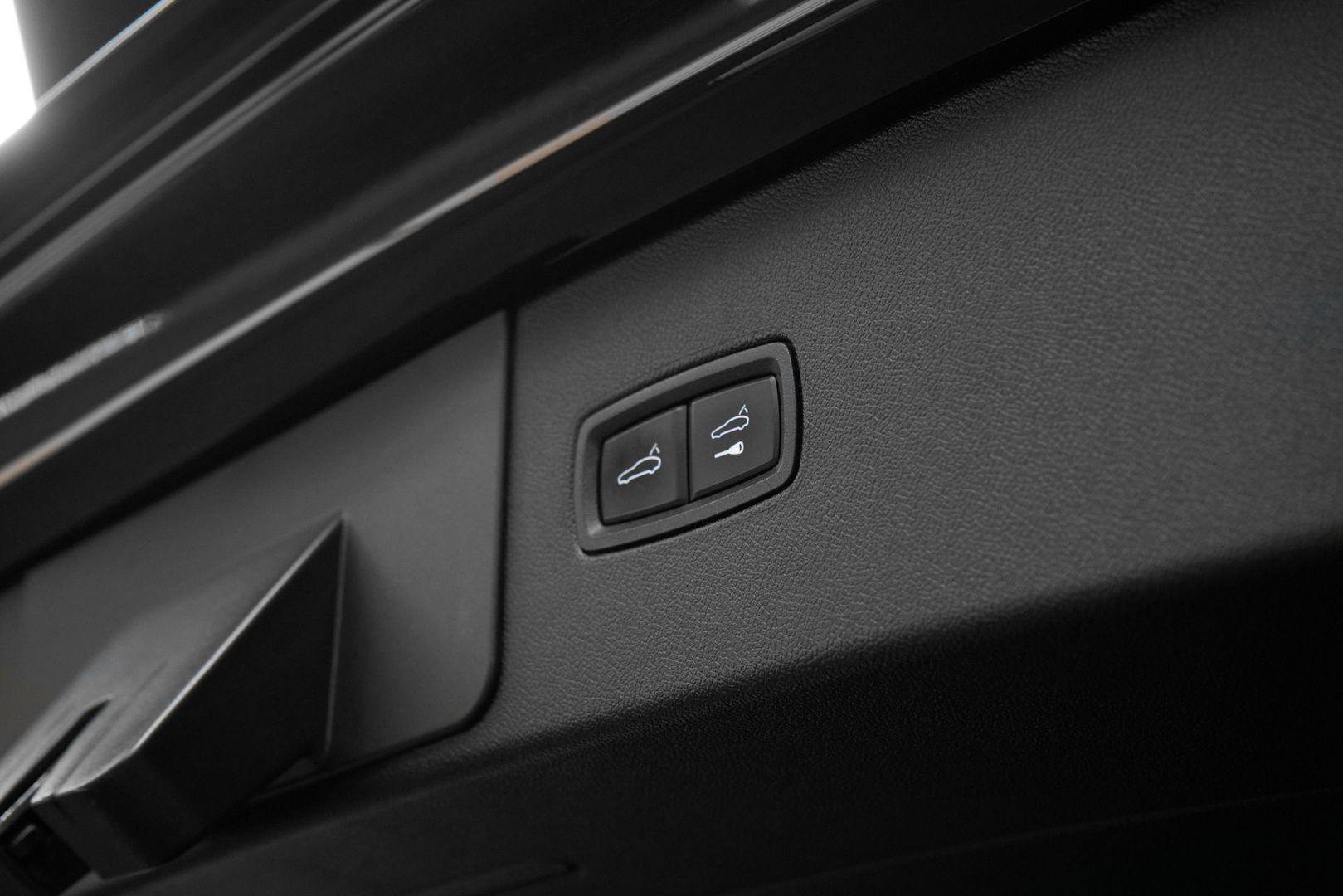 Porsche Cayenne 2019, синий