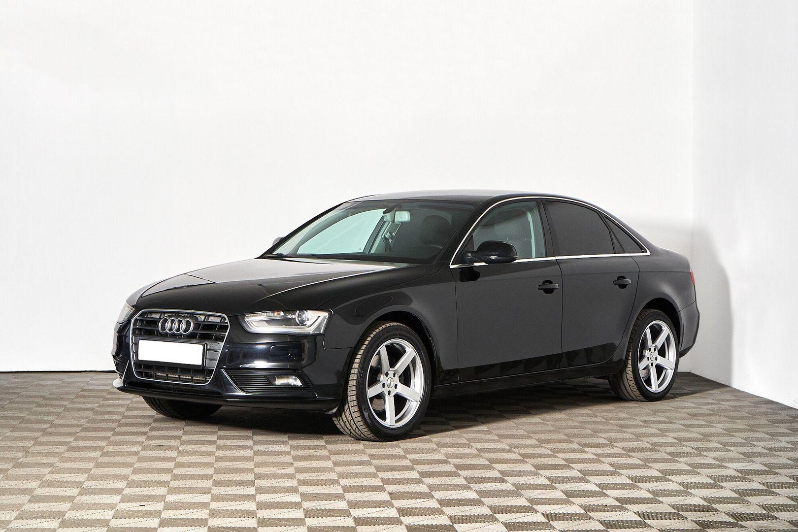 Audi A4 2014, черный