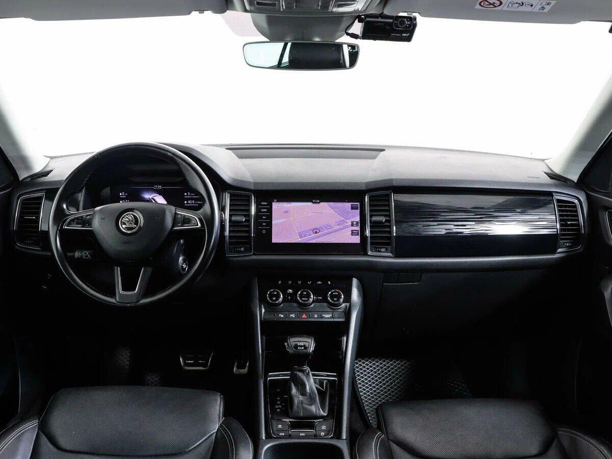 Skoda Kodiaq 2019, серый
