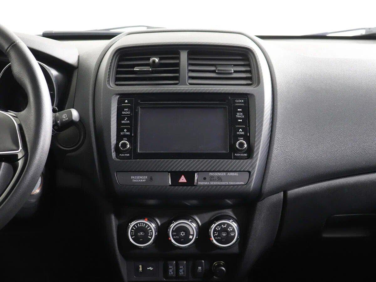 Mitsubishi ASX 2018, белый