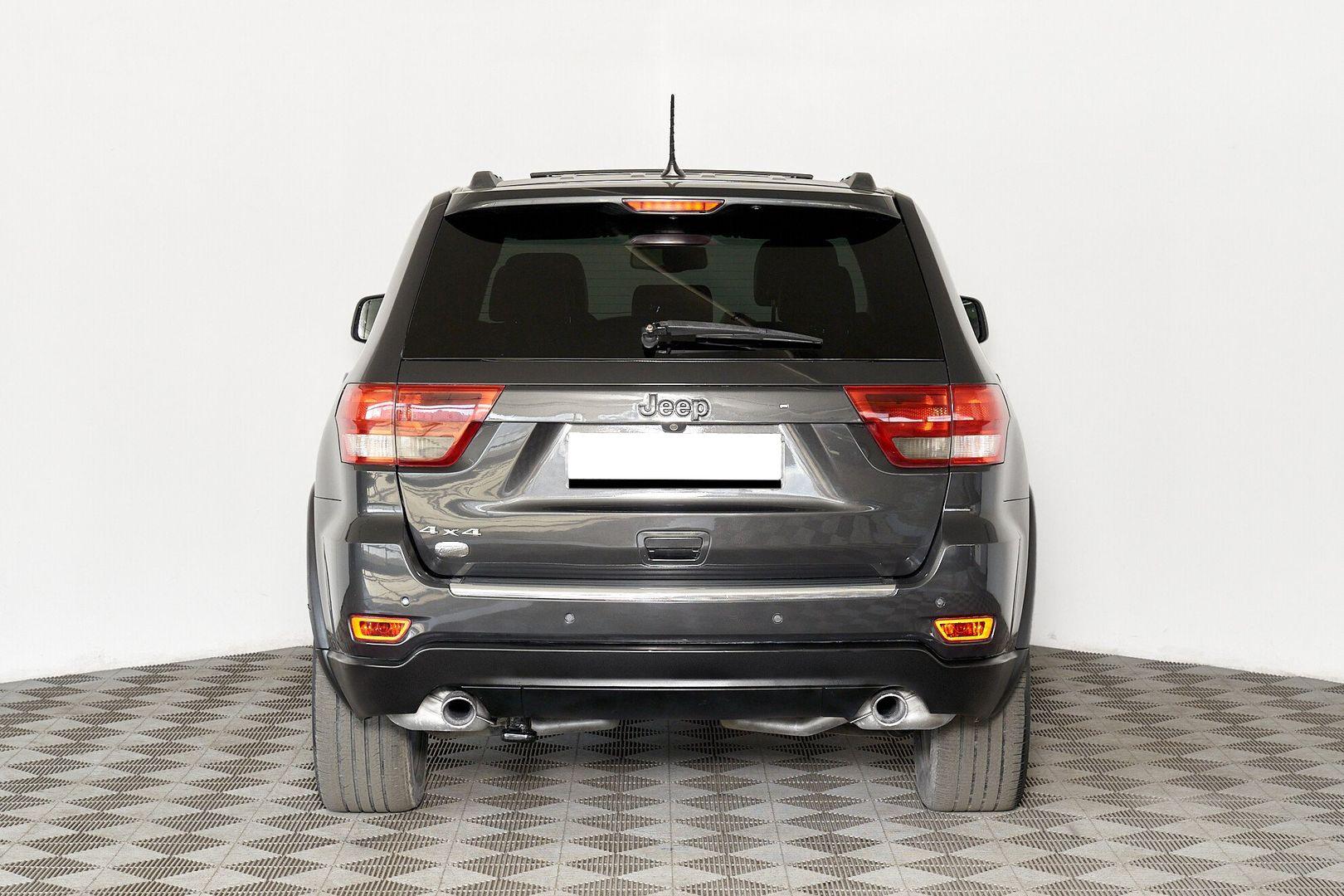 Jeep Grand Cherokee 2011, серый