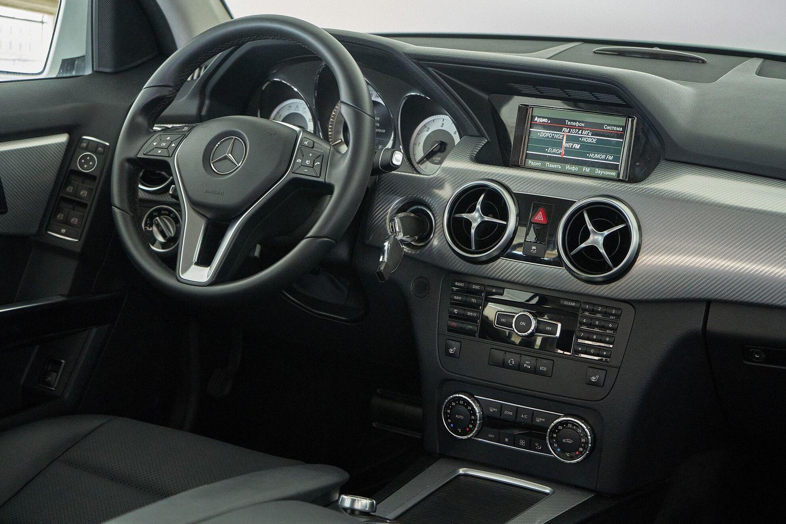 Mercedes-Benz GLK-Класс 2014, белый